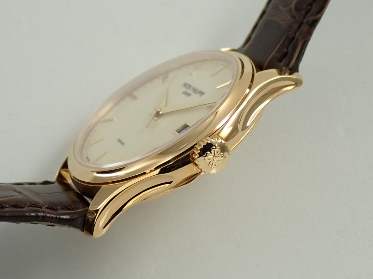 Patek Philippe Calatrava Ref.5227J-001 18KYG Ivory Dial