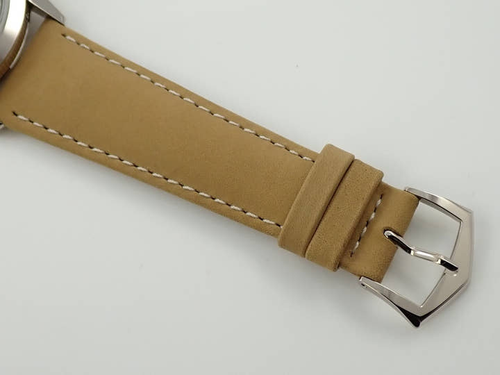 パテックフィリップ カラトラバ Ref.5226G-001 ホワイトゴールド ブラックグラデーションのテクスチャード ラック アントラサイト文字盤