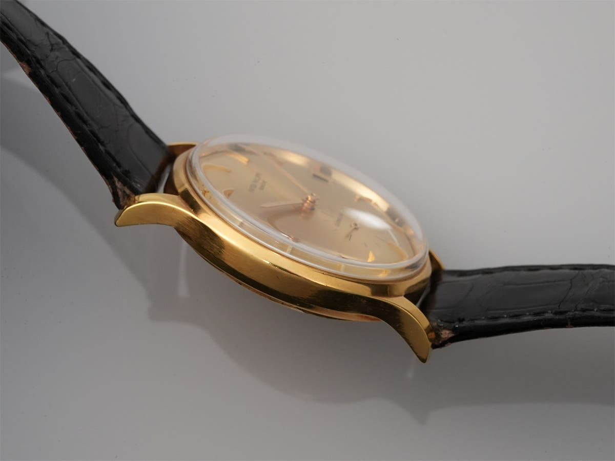 パテックフィリップ カラトラバ Ref.3514 シャンパン文字盤 中古 3J1K55WF