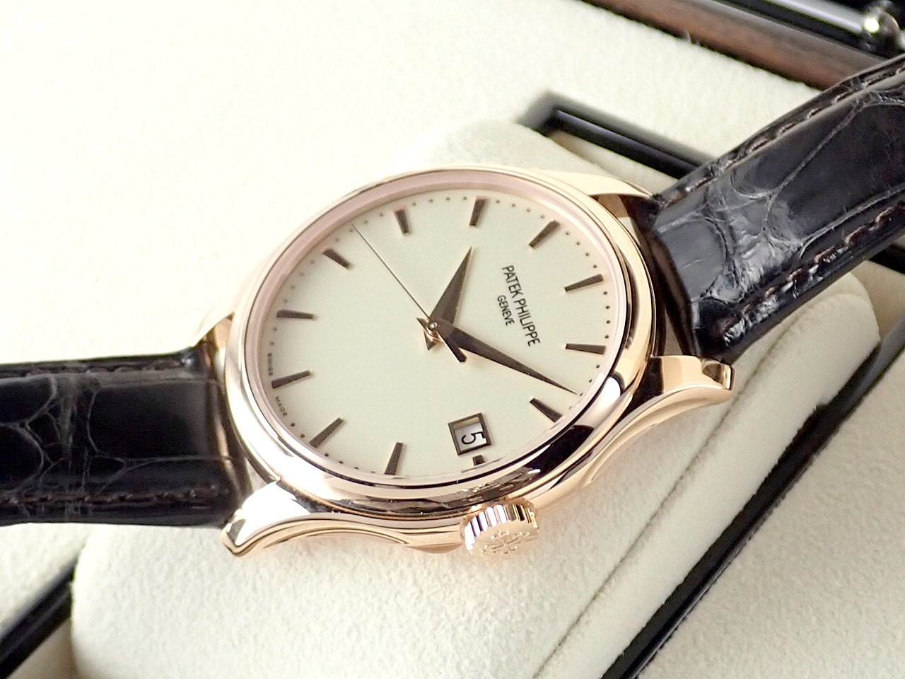 Patek Philippe Calatrava Ref.5227R-001