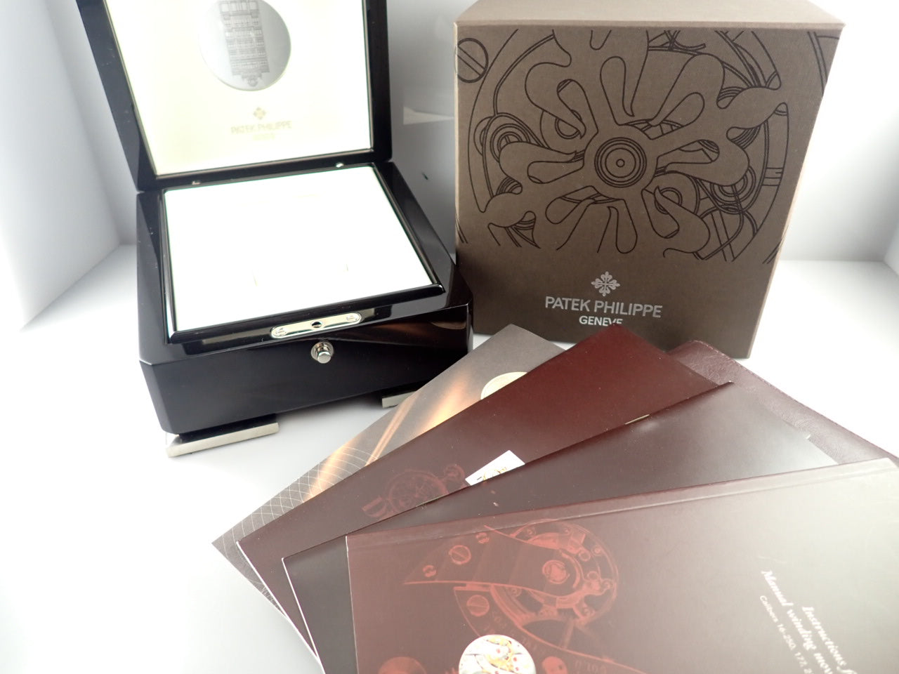 Patek Philippe Calatrava Geneva Salon Limited Edition [Excellent Condition] &lt;Warranty, Box, etc.&gt;