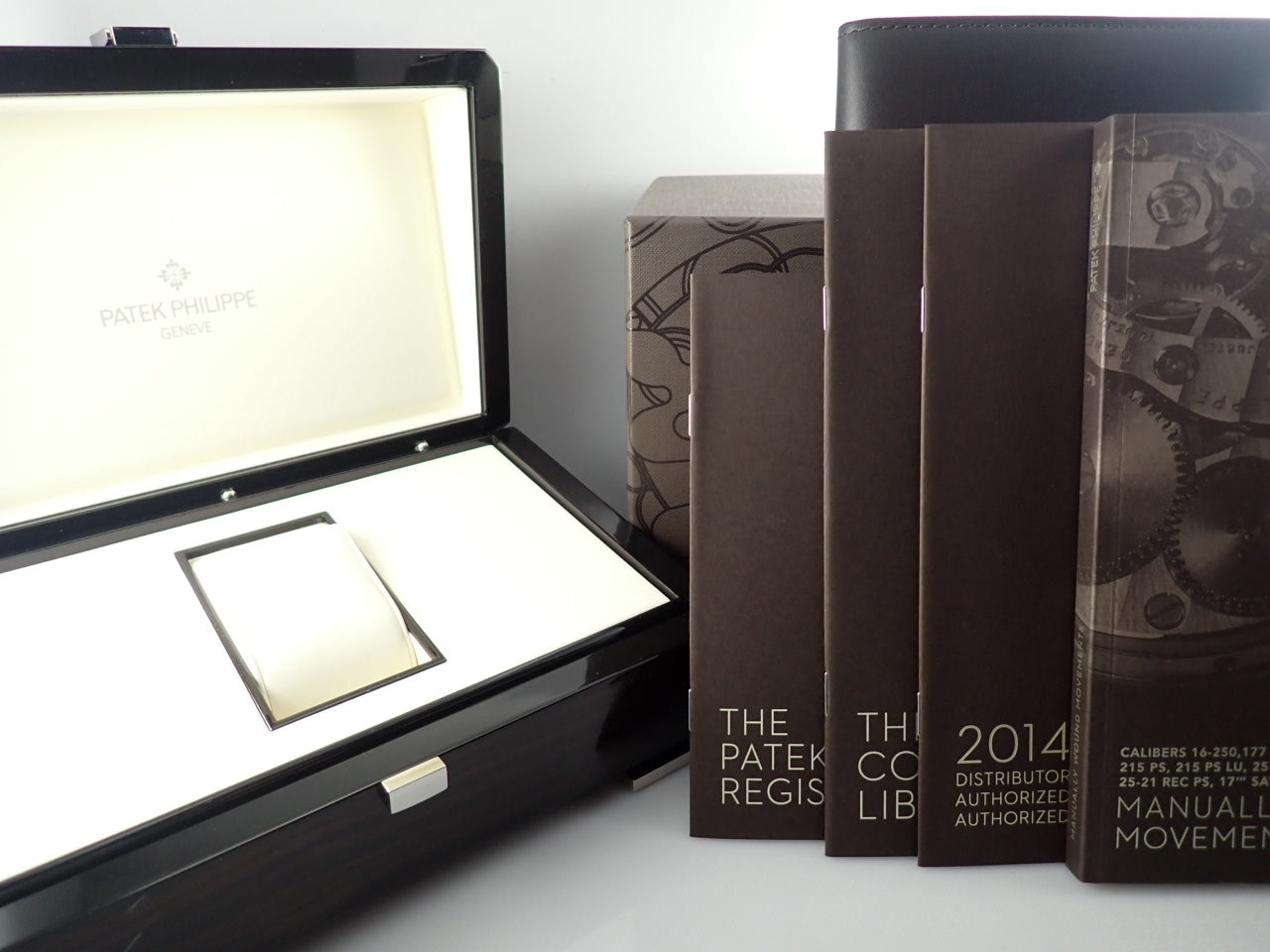 Patek Philippe Calatrava &lt;Warranty, Box, etc.&gt;