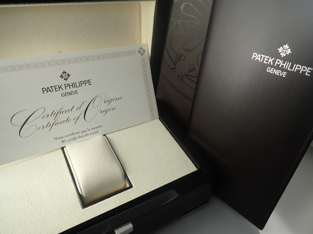 Patek Philippe Calatrava &lt;Warranty, Box, etc.&gt;