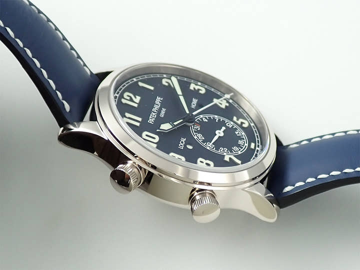 パテックフィリップ カラトラバ パイロット トラベルタイム Ref.5524G-001 ホワイトゴールド ブルー文字盤
