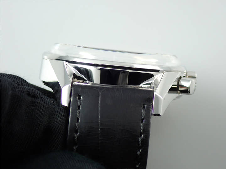 タグホイヤー カレラ フラグメント Ref.CBK221A.EB0171 ブラック文字盤 中古 H5HTSUWU