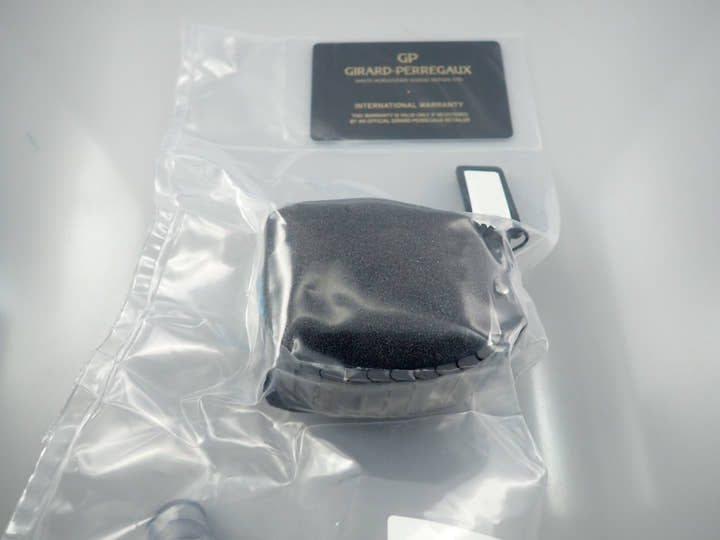 Girard-Perregaux Casquette 2.0 <Warranty, Box, etc.>