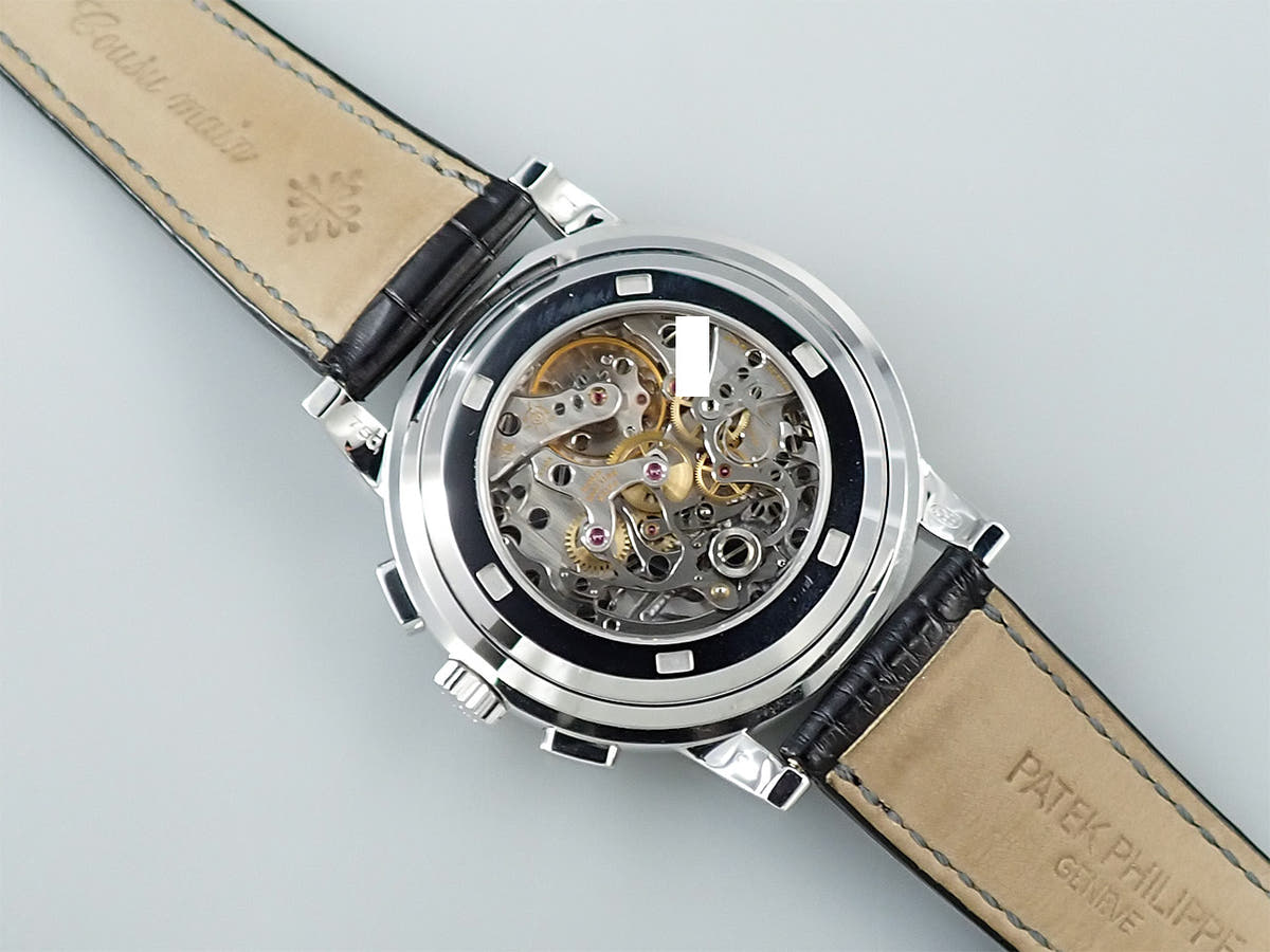 パテックフィリップ クロノグラフ Ref.5070G-001 シルバー文字盤 中古 09P84KA2