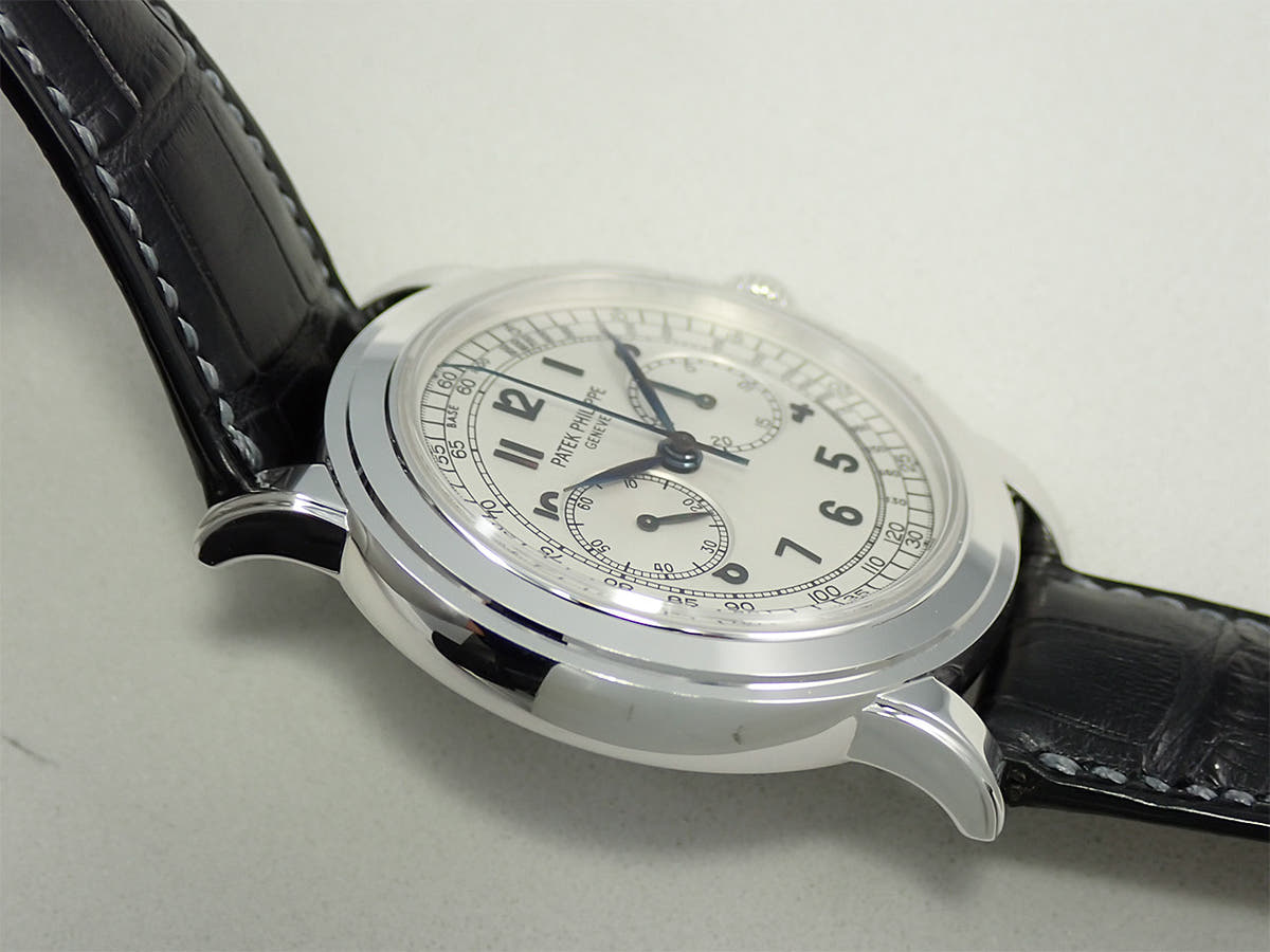 パテックフィリップ クロノグラフ Ref.5070G-001 シルバー文字盤 中古 09P84KA2