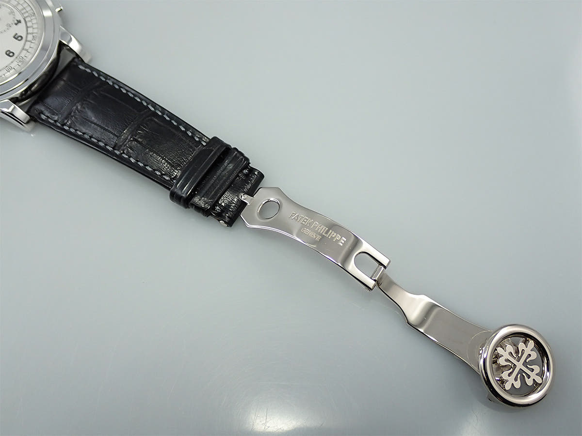 パテックフィリップ クロノグラフ Ref.5070G-001 シルバー文字盤 中古 09P84KA2