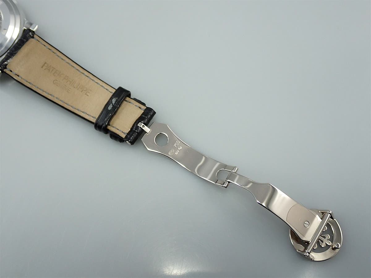 パテックフィリップ クロノグラフ Ref.5070G-001 シルバー文字盤 中古 09P84KA2