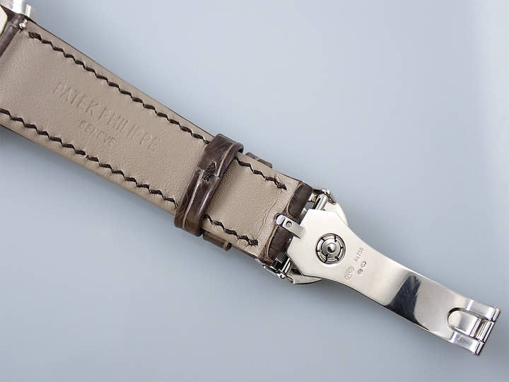 パテックフィリップ クロノグラフ Ref.5172G-010 ホワイトゴールド ローズゴールドメッキのオパーリン文字盤