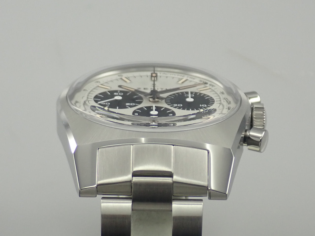 勲 Chronomaster A384 