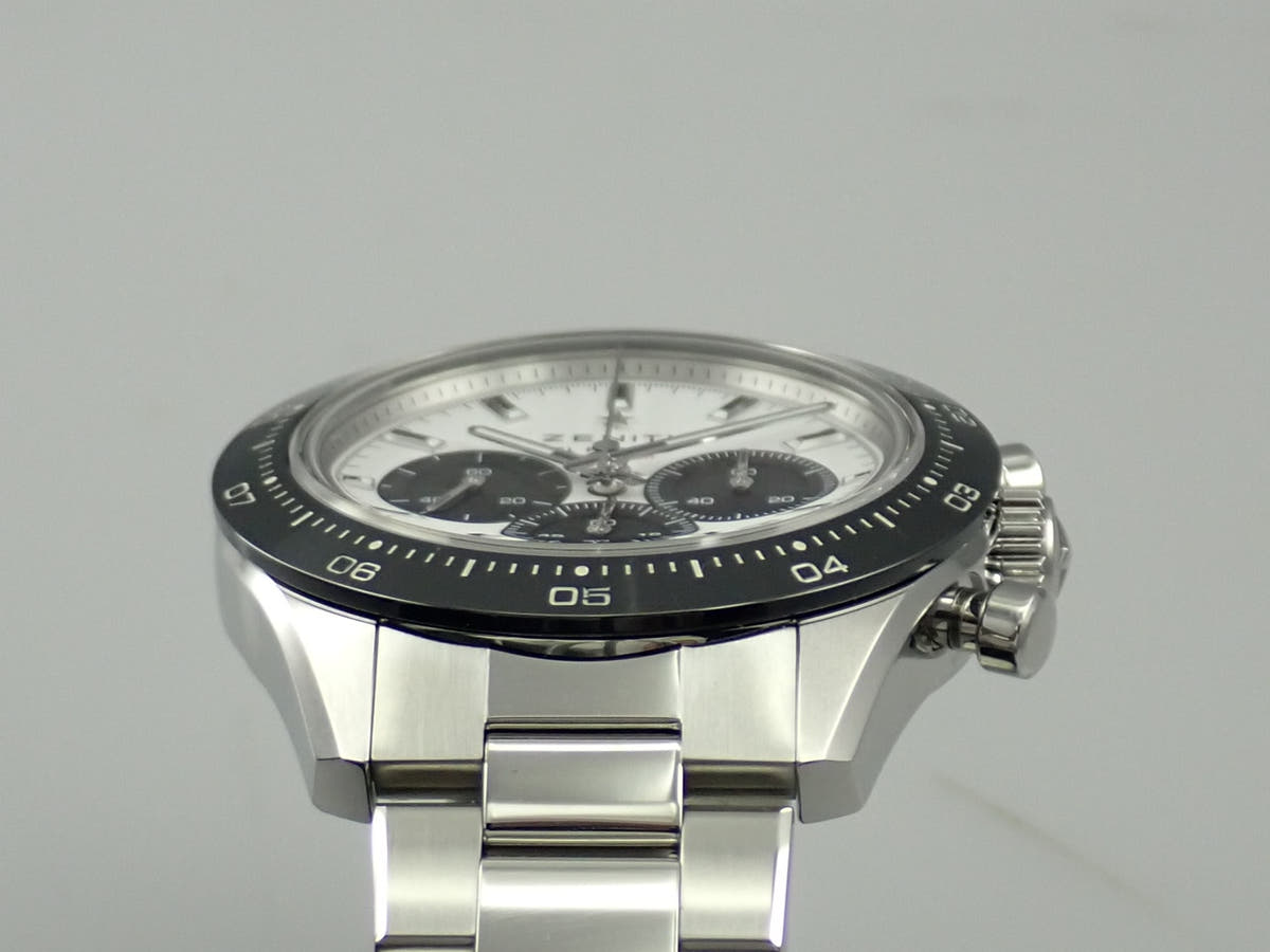 ゼニス クロノマスター スポーツ エル・プリメロ 限定100本 スペシャルエディション Ref.03.3102.3600/02.M3100 ホワイト文字盤 未使用 J9MV0X72