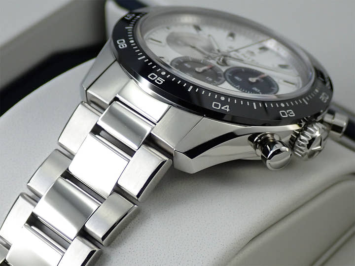 ゼニス クロノマスター スポーツ Ref.03.3100.3600/69.M3100 ホワイト文字盤 中古 7543JPVT