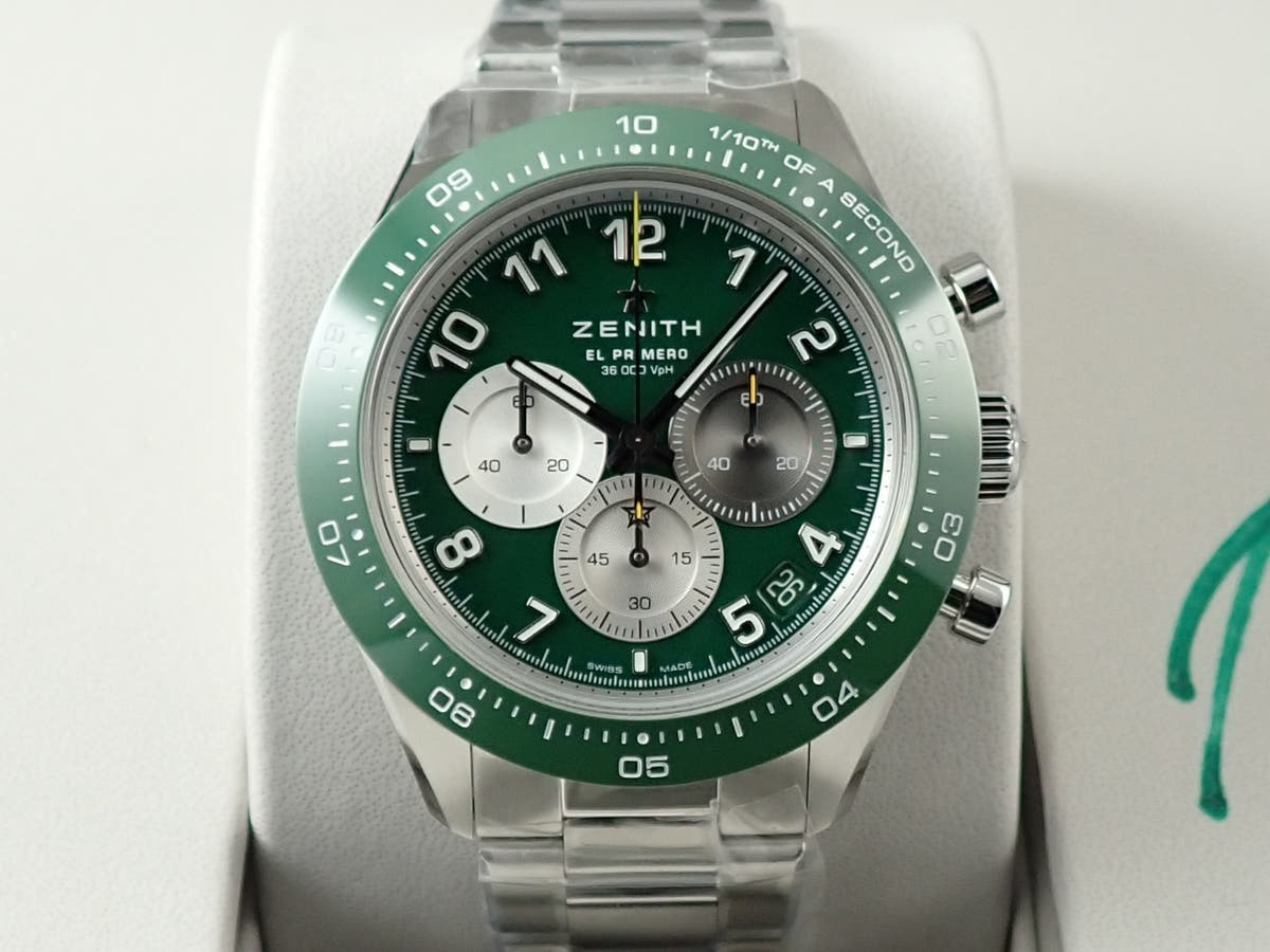 ゼニス クロノマスター スポーツ アーロン ロジャース Ref.03.3117.3600/56.M3100 グリーン文字盤 新品 9WV930CF