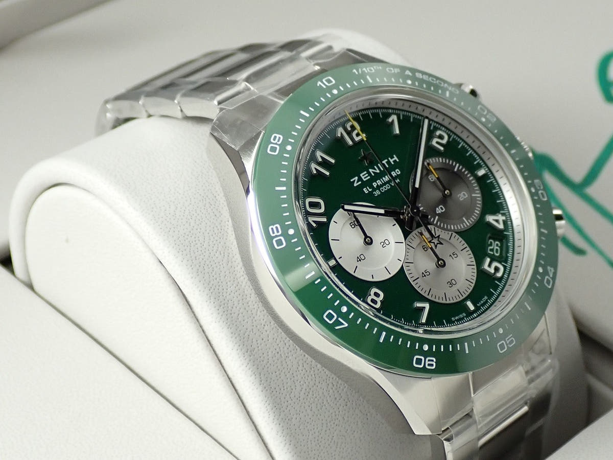 ゼニス クロノマスター スポーツ アーロン ロジャース Ref.03.3117.3600/56.M3100 グリーン文字盤 新品 9WV930CF