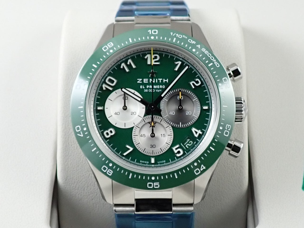 Zenith Chronomaster Sport Aaron Rodgers &lt;Warranty, Box, etc.&gt;