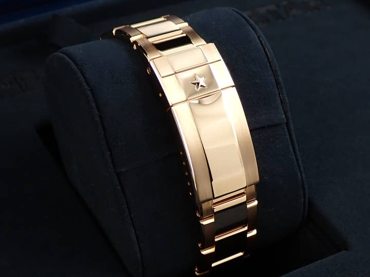 ゼニス クロノマスター スポーツ ヨシダスペシャル Ref.22.3102.3600/21.M3100 18KRG ブラックラッカー文字盤 未使用 7M8U4267