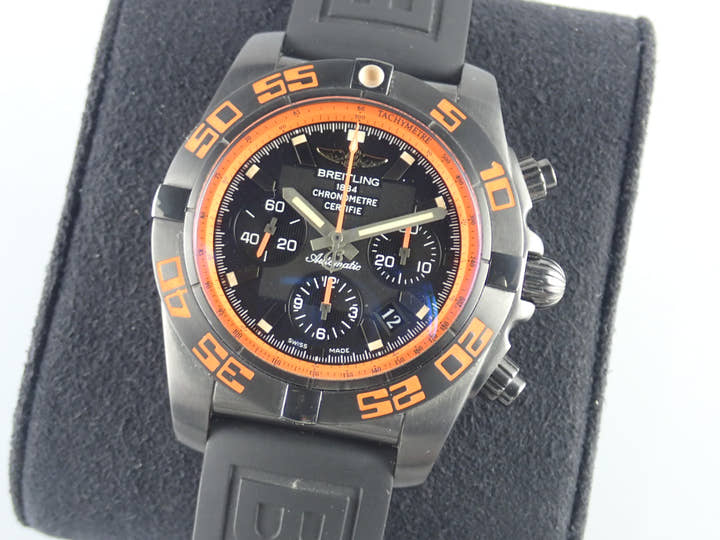 ブライトリング クロノマット44 Ref.M011B07VRB(MB0111) ブラック文字盤 中古 chronomat-2
