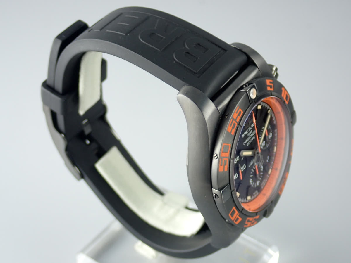 ブライトリング クロノマット44 Ref.M011B07VRB(MB0111) ブラック文字盤 中古 chronomat-2