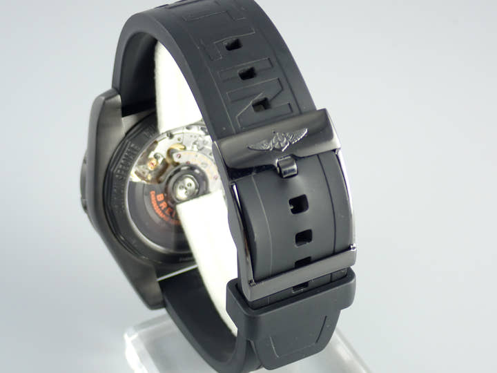 ブライトリング クロノマット44 Ref.M011B07VRB(MB0111) ブラック文字盤 中古 chronomat-2