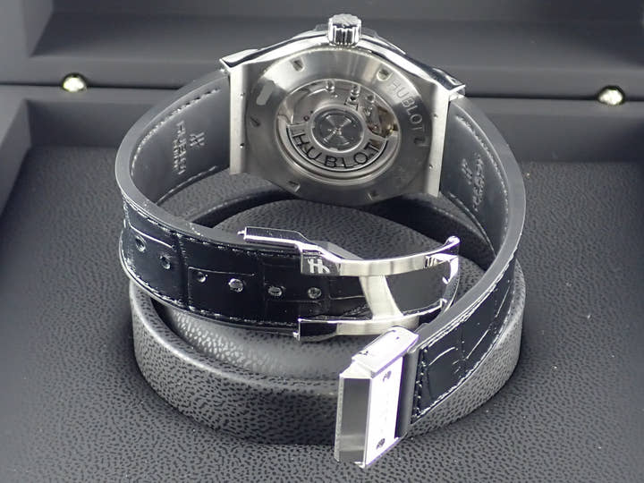 ウブロ クラシックフュージョン Ref.542.NX.1171.LR ブラック文字盤 中古 classic-20