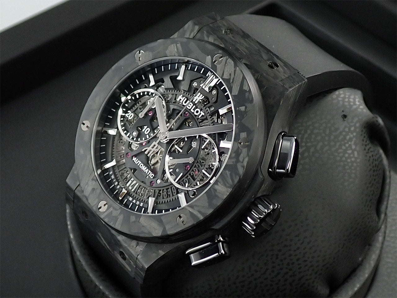 Hublot Classic Fusion Aerofusion Chronograph Frosted Carbon &lt;Box and Others&gt;
