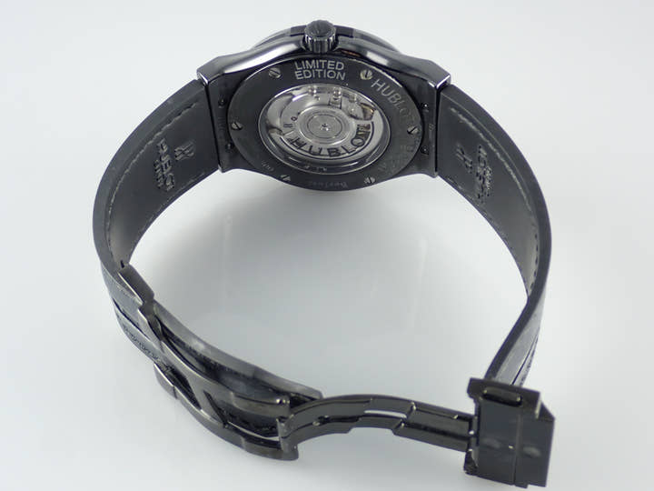ウブロ クラシックフュージョン Ref.511.CM.0500.VR.BER16 ブラック文字盤 中古 classic-fusion