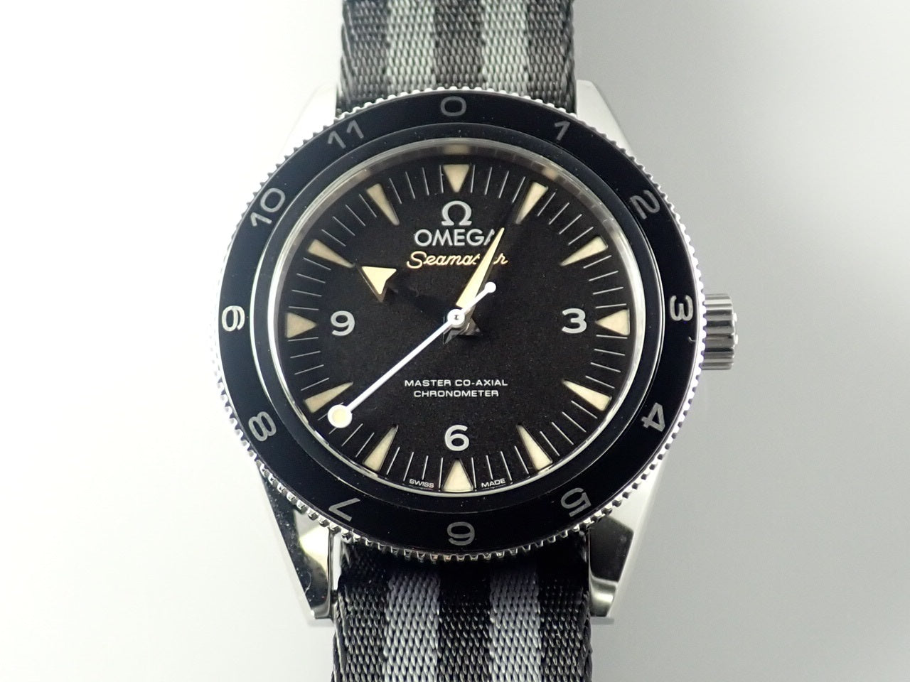 Omega Seamaster 300 Co-Axial Master Chronometer 007 &lt;Warranty box and other&gt;