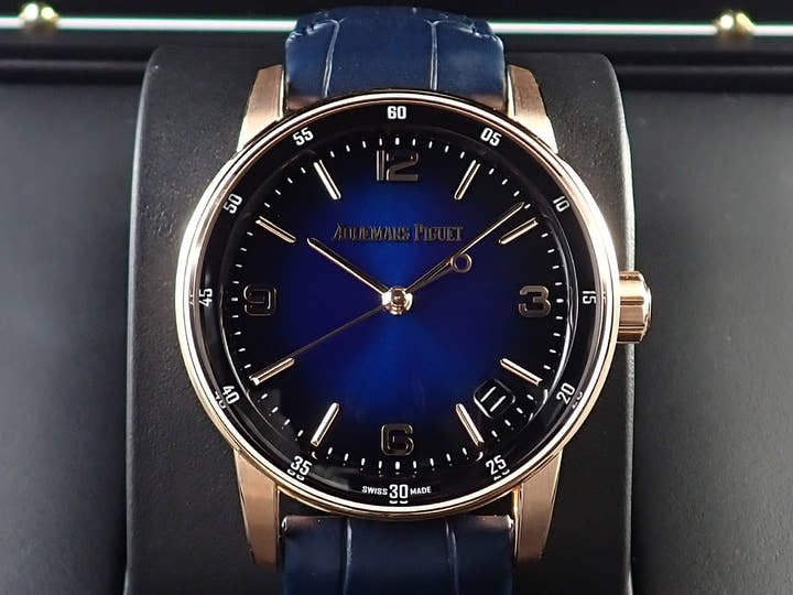 オーデマピゲ CODE 11.59 バイ オーデマ ピゲ Ref.15210OR.OO.A028CR.01 ピンクゴールド スモークブルーラッカー文字盤