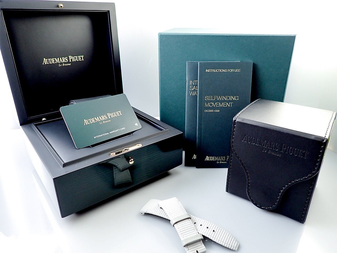 Audemars Piguet CODE 11.59 by Audemars Piguet Automatic &lt;Warranty, Box, etc.&gt;