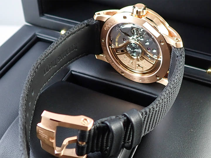 オーデマピゲ CODE 11.59 バイ オーデマ ピゲ Ref.15210OR.OO.A028CR.01 ピンクゴールド スモークブルーラッカー文字盤