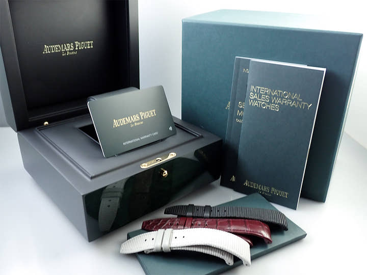 オーデマピゲ CODE 11.59 バイ オーデマ ピゲ Ref.15210BC.OO.A500KB.01 ホワイトゴールド スモークバーガンディーラッカー文字盤