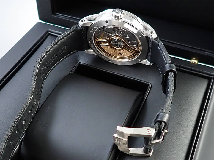 オーデマピゲ CODE 11.59 バイ オーデマ ピゲ Ref.15210BC.OO.A002KB.01 ホワイトゴールド スモークブルーラッカー文字盤