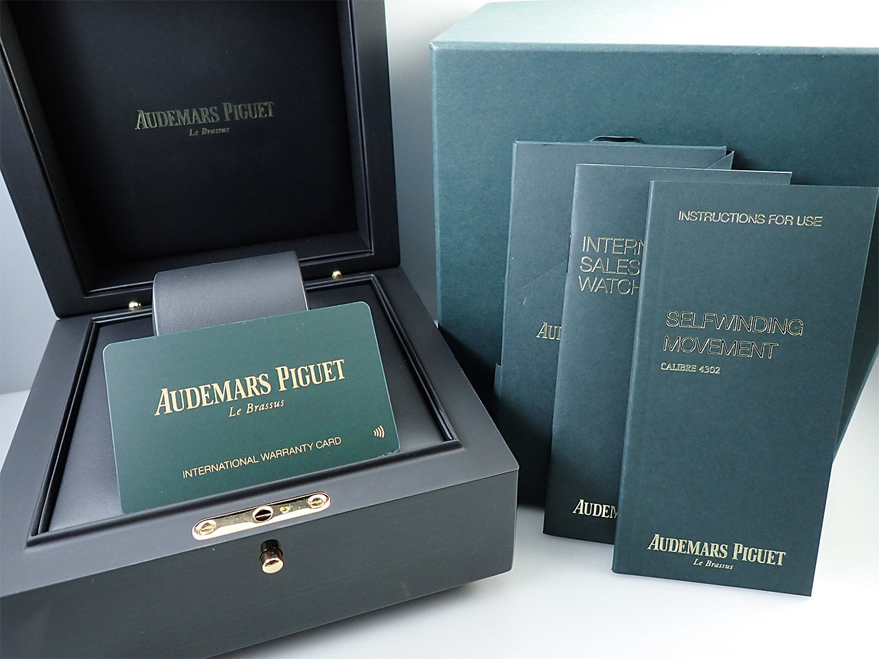 Audemars Piguet CODE 11.59 by Audemars Piguet Chronograph &lt;Warranty, Box, etc.&gt;