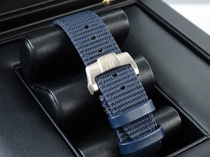 オーデマピゲ CODE 11.59 バイ オーデマ ピゲ クロノグラフ Ref.26393BC.OO.A321CR.01 ホワイトゴールド ブルーラッカー文字盤