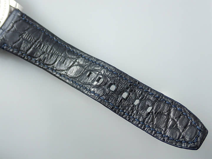 オーデマピゲ CODE 11.59 バイ オーデマ ピゲ ボリショイ限定モデル Ref.15210BC.OO.A321CR.99 ホワイトゴールド スモークブルーエナメル文字盤