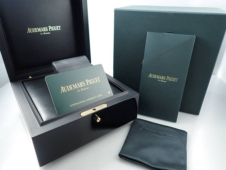 オーデマピゲ CODE 11.59 バイ オーデマ ピゲ ボリショイ限定モデル Ref.15210BC.OO.A321CR.99 ホワイトゴールド スモークブルーエナメル文字盤