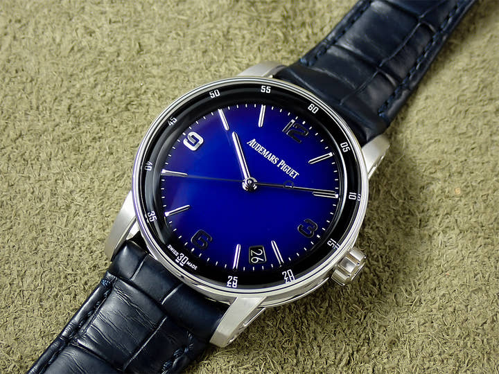 オーデマピゲ CODE 11.59 バイ オーデマ ピゲ ボリショイ限定モデル Ref.15210BC.OO.A321CR.99 ホワイトゴールド スモークブルーエナメル文字盤