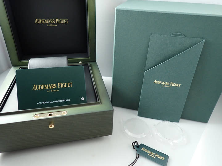 Audemars Piguet CODE 11.59 by Audemars Piguet Chronograph <Warranty, Box, etc.>