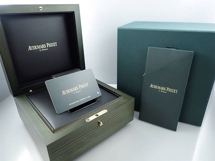 オーデマピゲ CODE 11.59 バイ オーデマ ピゲ Ref.15210CR.OO.A002KB.01 ホワイトゴールド/ピンクゴールド グレーラッカー文字盤