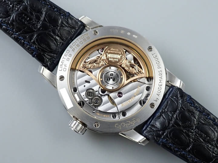 オーデマピゲ CODE 11.59 バイ オーデマ ピゲ ボリショイ限定モデル Ref.15210BC.OO.A321CR.99 ホワイトゴールド スモークブルーエナメル文字盤