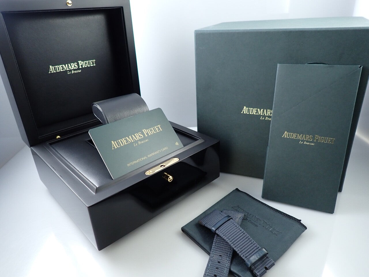 Audemars Piguet CODE 11.59 by Audemars Piguet Automatic Bolshoi Limited Edition &lt;Warranty, Box, etc.&gt;