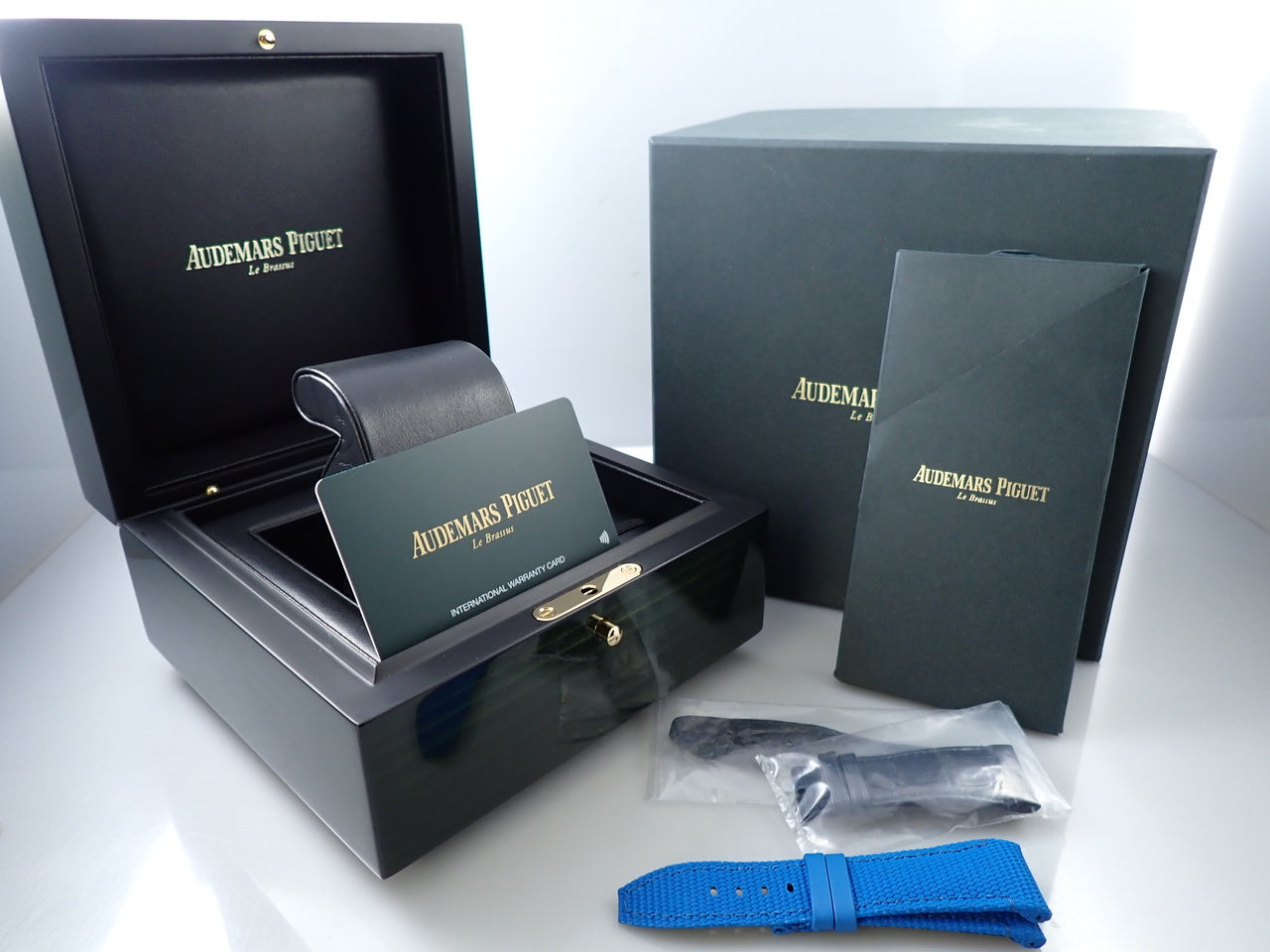 Audemars Piguet CODE 11.59 by Audemars Piguet Chronograph &lt;Warranty, Box, etc.&gt;