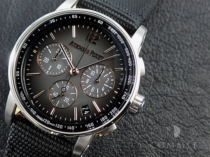 オーデマピゲ CODE 11.59 バイ オーデマ ピゲ クロノグラフ Ref.26393CR.OO.A002CR.01 ピンクゴールド/ホワイトゴールド スモークグレーラッカー文字盤