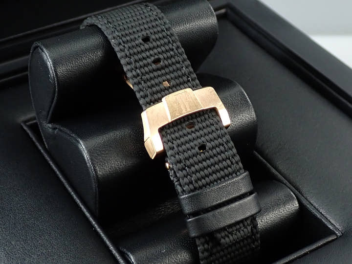 オーデマピゲ CODE 11.59 バイ オーデマ ピゲ クロノグラフ Ref.26393OR.OO.A028CR.01 ピンクゴールド スモークブルーラッカー文字盤