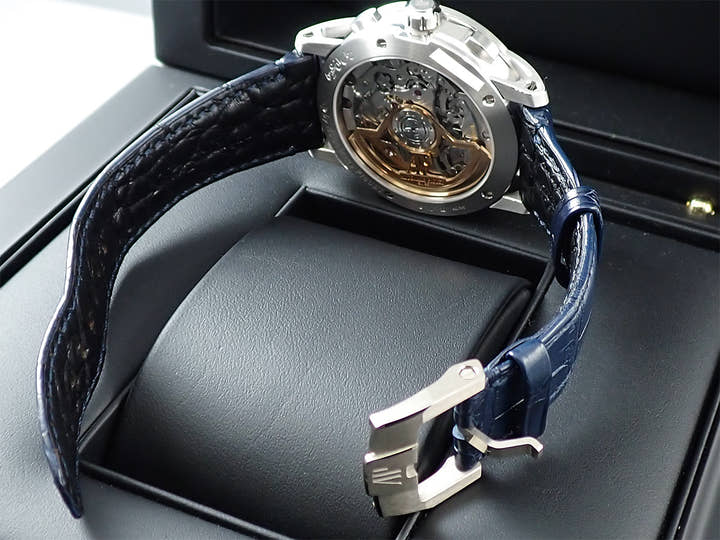 オーデマピゲ CODE 11.59 バイ オーデマ ピゲ クロノグラフ Ref.26393BC.OO.A002KB.01 ホワイトゴールド スモークブルーラッカー文字盤