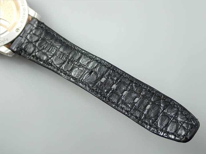 オーデマピゲ CODE 11.59 バイ オーデマ ピゲ Ref.15210CR.OO.A002CR.01 ホワイトゴールド/ピンクゴールド グレーラッカー文字盤