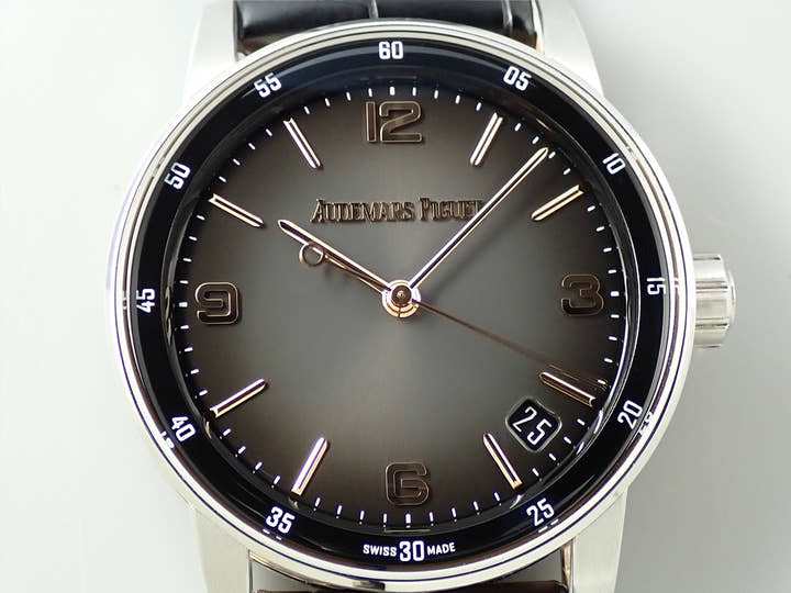 オーデマピゲ CODE 11.59 バイ オーデマ ピゲ Ref.15210CR.OO.A002CR.01 ホワイトゴールド/ピンクゴールド グレーラッカー文字盤