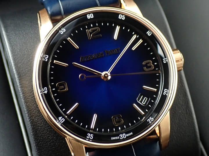 オーデマピゲ CODE 11.59 バイ オーデマ ピゲ Ref.15210OR.OO.A028CR.01 ピンクゴールド スモークブルーラッカー文字盤